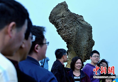 台湾对大陆首现旅游顺差 陆客对台经济帮助明显